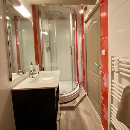 Le Seize B Apartment